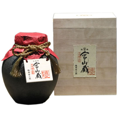 甕貯蔵「金山蔵」本格芋焼酎　(36度/1800ml)