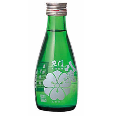 八鹿酒造　上撰 笑門八鹿（15度/180ml）正統派の味と香りがニューラベルで新登場！