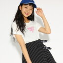ロゴテープスリーブ Tシャツ/ピンク ラテ(PINK lat...