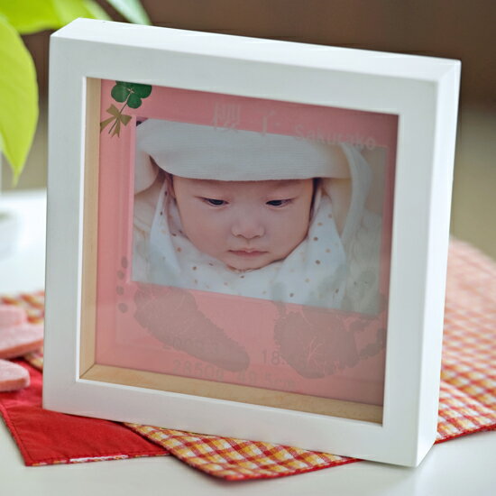 いないいないばぁ■木製ボックス型　フォトフレーム赤ちゃん　手形・足型 出産祝い　誕生日祝い メモリアルグッズ 写真立て