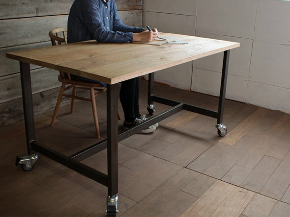 モリード ワーキングテーブル 1600 molid working table 1600 シンプルながらも、どっしりとしたワークテーブルの様な印象のフォルムのメンテナンスしやすい幅160cmのテーブル