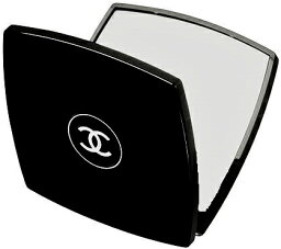 CHANEL 137500MIROIR DOUBLE FACETTES<strong>シャネル</strong> コンパクト<strong>ミラー</strong>ミロワール ドゥーブル ファセットダブル (通常・拡大鏡)<strong>シャネル</strong> ロゴ入ベロア調専用ケースCHANEL ショップバッグ付※ネコポス配送 (代引・日付/時間指定は有料送料)