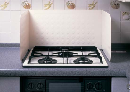 システムキッチン用レンジガードホワイト水拭きだけで頑固な油汚れも簡単に落ちる！