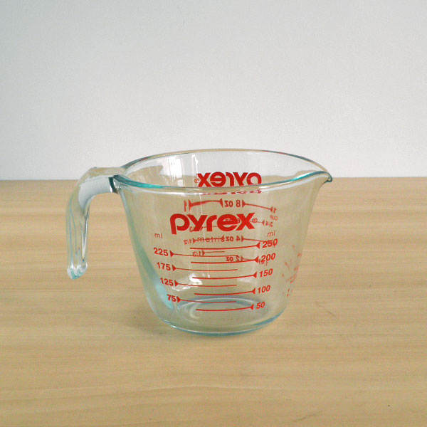 計量カップ 250ml 強化ガラス メジャーカップ 【PYREX】【あす楽対応】