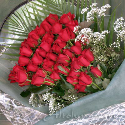 最高級の赤バラ【ルビー】　60本のブーケ（花束）