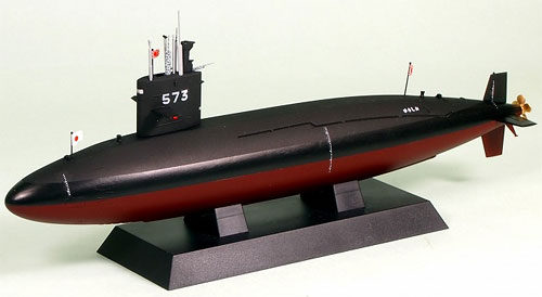 プラモデル スカイウェーブシリーズ 1/350 海上自衛隊潜水艦 SS‐573 ゆうしお[ピットロード]《取り寄せ※暫定》