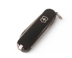 VICTORINOX　クラシック　ブラック