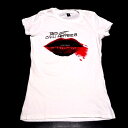 ☆☆☆【2枚までメール便対応可】RED HOT CHILI PEPPERS レッドホットチリペッパーズLIPSTICK Babydollレディース オフィシャル バンドTシャツ:レッド・ホット・チリペッパーズ!ホワイトレディースティーシャツ!もちろん正規ライセンス品! 【素材】コットン100%【サイズ】-Ladies S- 着丈:64cm 身幅:40cm 肩幅:34cm 袖丈:14cm -Ladies M- 着丈:65cm 身幅:40cm 肩幅:35cm 袖丈:14cm-Ladies L- 着丈:65cm 身幅:42cm 肩幅:36cm 袖丈:16cm -Ladies XL- 着丈:68cm 身幅:45cm 肩幅:36cm 袖丈:16cm 【カラー】ホワイト【バックプリント】なし【レーベル】 Bravado FRONTBACKプリントなし☆Tシャツ・パーカーのサイズについて☆サイズはU.S.A又はU.Kサイズです。日本の物より大きいと思ってください(^−^)採寸は入荷の都度,採寸致しております!目安として御参考ください。尚,未採寸の商品が御座いましたらお気軽にお問い合わせください。☆返品・交換について☆一度でも着用した物は返品交換は一切致しません。当店では下着と同じ感覚でTシャツを販売致しております。他のお客様が一度でも着用したTシャツを,あなたは着れますか? 私は無理デス(笑)サイズ選択ミスをやってしまった感がある方は,先ず袋から出して着用せずに身体に合せてみて下さい!未着用であれば返品・交換しますが 返品交換に伴う送料がお客様負担となります(泣)RED HOT CHILI PEPPERS 100% Officially Licensed Merchandise RED HOT CHILI PEPPERSレッドホットチリペッパーズオフィシャルアーティストグッズ!正規ライセンス品 !RED HOT CHILI PEPPERSレッドホットチリペッパーズLIPSTICK BabydollレディースオフィシャルバンドTシャツ http://hb.afl.rakuten.co.jp/hgc/g00pz1r1.q0w82917.g00pz1r1.q0w83246/?pc=http%3A%2F%2Fitem.rakuten.co.jp%2Fanimal-rock%2Frhcp-lipstickbabydoll%2F&m=http%3A%2F%2Fm.rakuten.co.jp%2Fanimal-rock%2Fi%2F10005194%2F