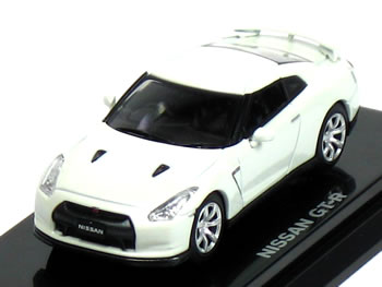 京商 1/64 ニッサン GT-R R35 ホワイト