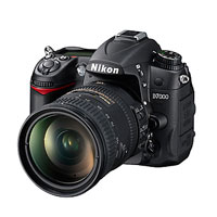 【送料無料】【即納】Nikon D7000 18-200 VR II レンズキットJAN末番8249