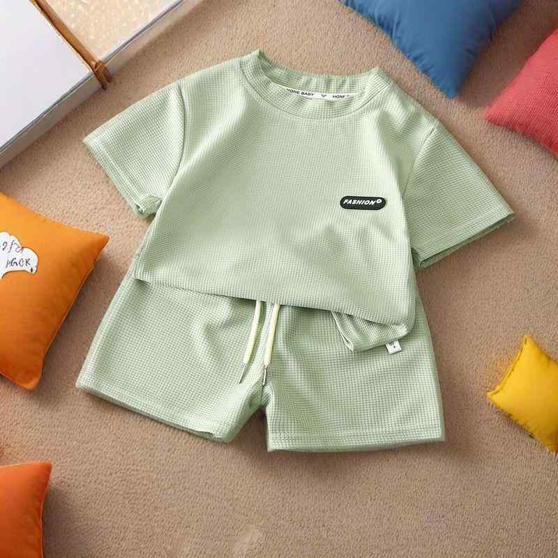 Tシャツ 短パン 上下セット キッズ 子供 ベビー 0歳 1歳 2歳 3歳 4歳 5歳 6歳 7歳 薄手 吸汗 通気性 部屋着 パジャマ 春夏 秋 普段使い グレー 紺 白 緑 赤