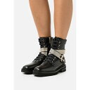 ショッピングエンジニアブーツ シュテフェン スクラウト レディース ブーツ＆レインブーツ シューズ CHAIN SQUARE - Lace-up ankle boots - black