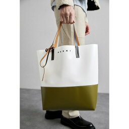 <strong>マルニ</strong> メンズ ショルダーバッグ バッグ <strong>TRIBECA</strong> UNISEX - Tote bag - white/leav green