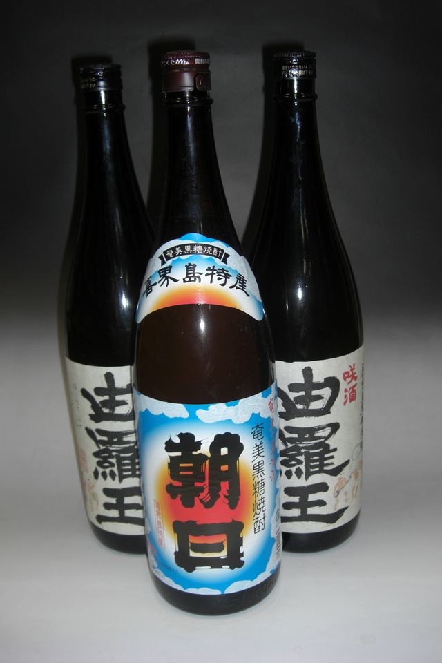 【焼酎】送料無料！　黒糖焼酎　朝日　30度/由羅王　25度　1800ml