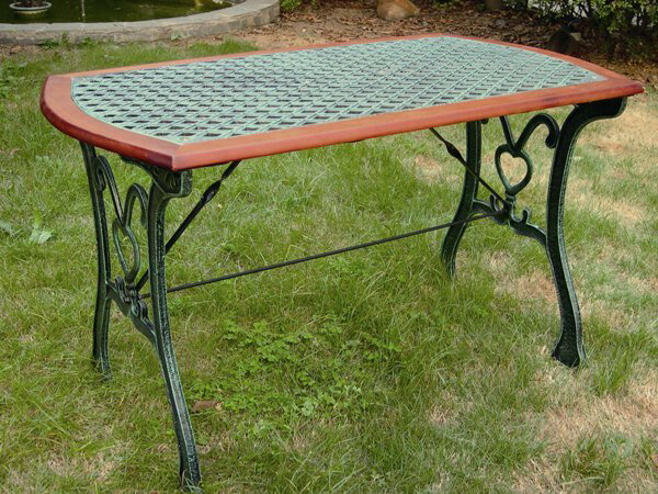 ガーデンテーブル カフェテーブル クロステーブル アイアン家具 ガーデニングテーブル　ガーデンファニチャー