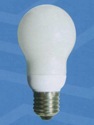 OptoLight 純正 60ワットの明るさを9ワットで実現する 60W形 メーカ2年保証品 LED より明るい 省エネ エコ 省コスト 電球色 電球型蛍光灯 CFL 卸価格