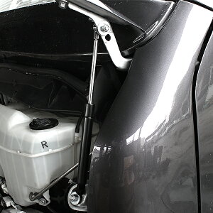 【ハイエース200系パーツ】車種専用設計ボンネットダンパー