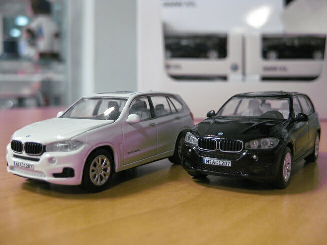 BMW X5 （F15） 2台セット1/64サイズ ミニカー ミニチュアカー...:auc-officeaz:10003292