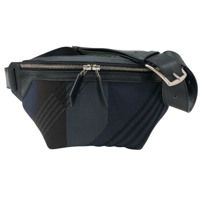 【★最大40,000円OFFクーポン配布中！9/26まで】エルメス HERMES シティスライドPM ボディバッグ Z刻 ブラック/ネイビー シルバー金具 トワルダイナモテクニカル キャンバス メンズ ボディバッグ【中古】
