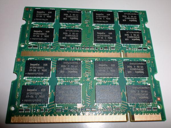 [中古品]★送料込★各メーカー・ノート用SO-DIMM 1GB×2枚セット/合計2GB PC2-6400 DDR2-800 NO ECC！●レビューを書いて送料無料●【FS_708-2】