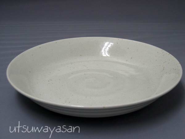 【まとめてお得】アイボリー粉引 ナチュラル　ちょっと大きめ＆深めのパスタプレート4枚　日本製 パスタ皿 カレー皿に