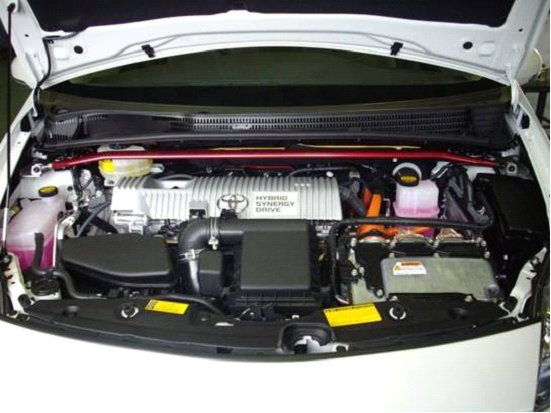 ^ix ^[o[ vEX DAA-ZVW30 2WD tgp