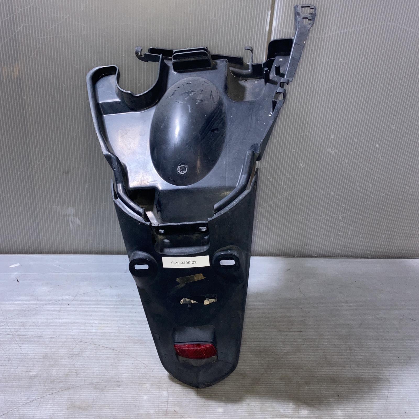 HONDA トゥデイ50 AF61 リア フェンダー Today ホンダ