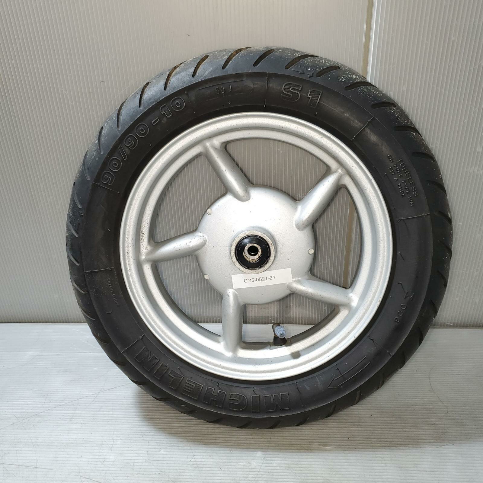 YAMAHA ビーノ50 SA24J フロント ホイール　VINO ヤマハ