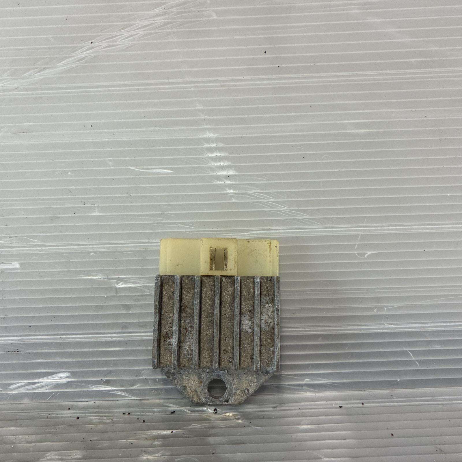 SUZUKI セピア50 CA1HA レギュレター スズキ
