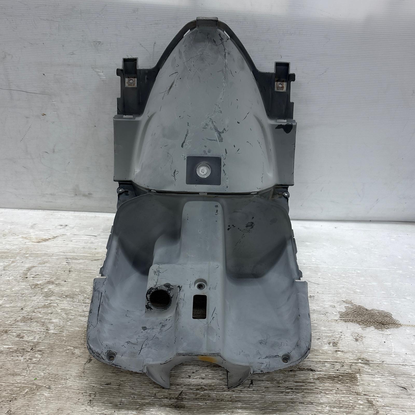 SUZUKI セピア CA1HA レッグシールド スズキ