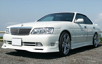 C35 ローレル 後期メダリスト フロントハーフスポイラー 塗装済み