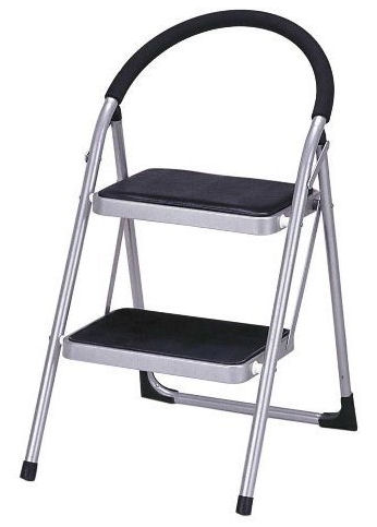 値下げしました！【送料無料】ステップチェア2段（折りたたみステップ踏み台）屋内用の踏み台・脚立代りとして、さらに腰かけて椅子としても使用可能