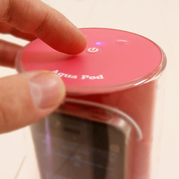 【あす楽対応】iPod・iPhone対応/防滴スピーカー「アクアポッド」ピンク【防水ケース 防水スピーカー お風呂スピーカー スマートフォン スマホ Android アンドロイド iPhone5ケース スピーカー MP3プレイヤー ミュージックプレイヤー バススピーカー 防水 お風呂 ケース】