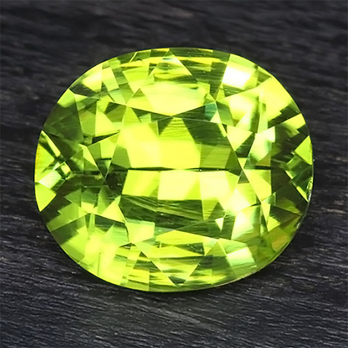 【E.T. Peridot】パラサイティックペリドット2．77CT