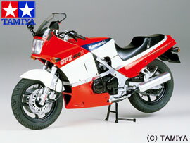 1/12 オートバイシリーズ No.45 カワサキ GPZ400R 【タミヤ: 玩具 プラモデル】