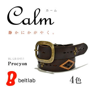 『Calm -Procyon-』【40%OFF ベルト】ダイヤのパンチングにダイヤの合わせ革、アンティークゴールドスタッズがかがやく、レザーの素材感も心地いいスタッズベルト