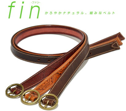 『fin-ファン-』【40%OFF ベルト Belt】細みなアクセント、フォークロア調の型押しデザインに丸いバックルがポイント、アクセサリーのように楽しむレザーベルト