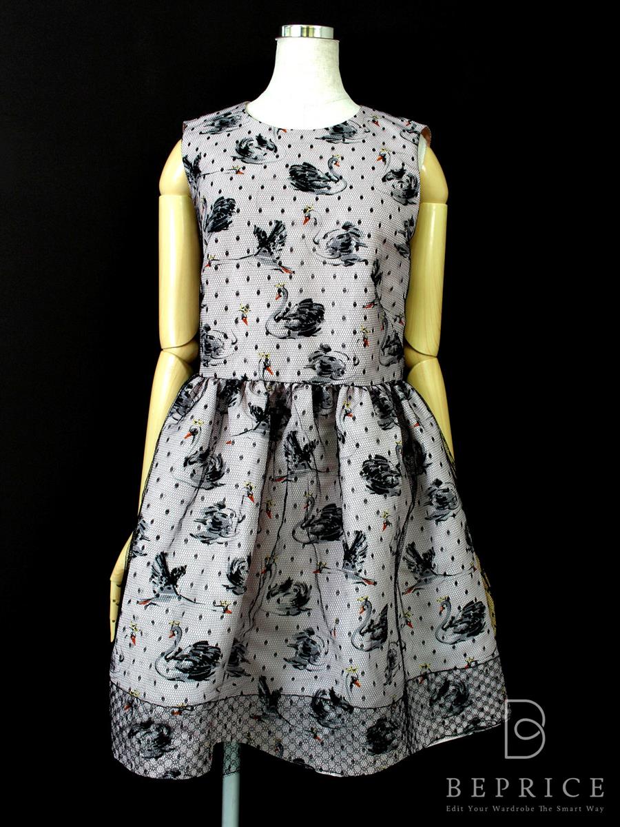 RED VALENTINO bh @eBm s[X 42 bV vg yANzyÁzgzts280326