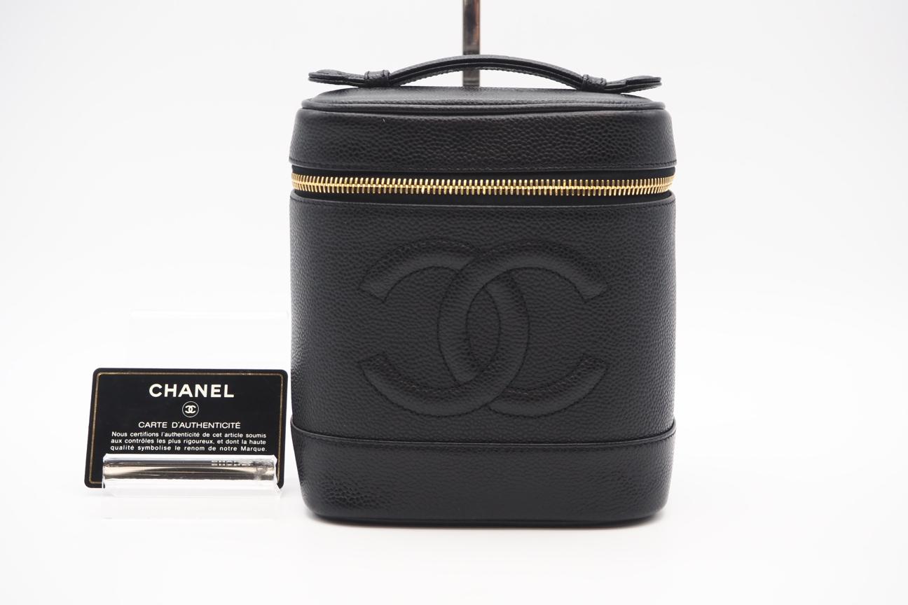 ★3日以内返品可★ CHANEL シャネル A01998 キャビアスキン ココマーク バニティバッグ ブラック ポーチ【中古】