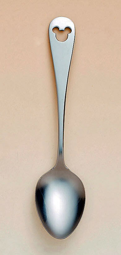 【DISNEY(ディズニー)】　「子供から大人まで世界中で大人気のキャラクター　Micky Mouse(ミッキーマウス)＆Minnie Mouse(ミニーマウス)の食器」　WHITE IS GOOD！ スプーン