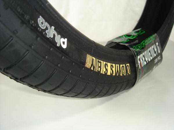 ODYSSEY - Frequency G P-LYTE tire / BMX タイヤ フラットランド
