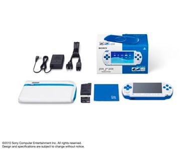 PSP「プレイステーション・ポータブル」(PSP-3000) バリューパック ホワイト/ブルーの画像