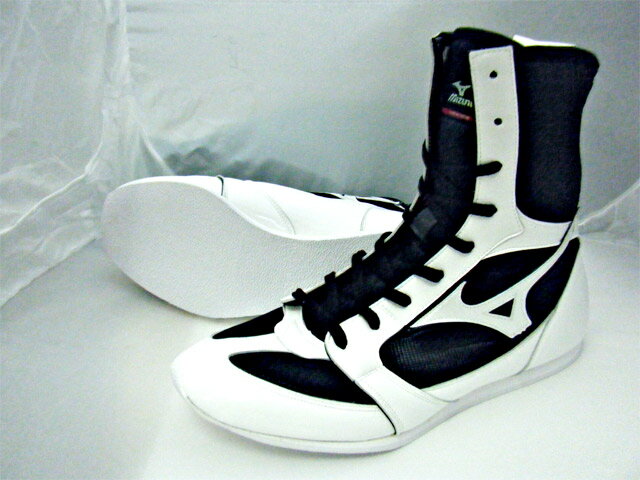 mizuno boxing boots