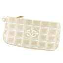 【中古】 シャネル CHANEL ポーチ ペンケース 化粧ポーチ 小物入れ メンズ可 ベージュ ナイロンジャガード T3126