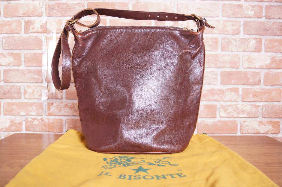 【中古】イルビゾンテ／IL BISONTE ショルダーバッグ 鞄 レディース 女性用 レザー 革 ダークブラウン 焦げ茶