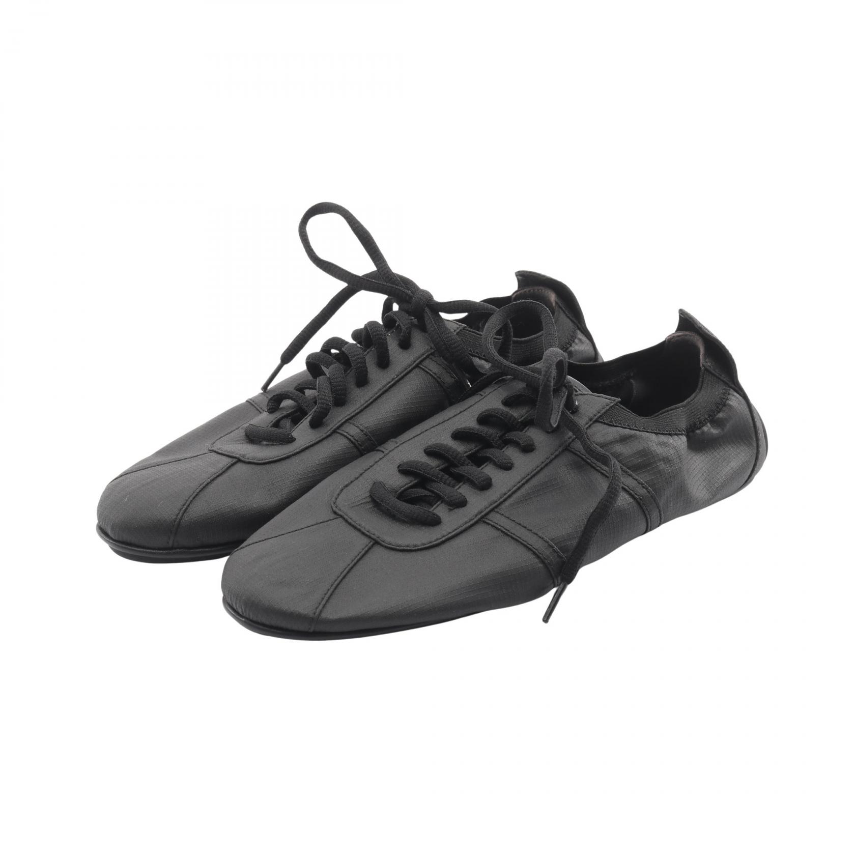 ≪全品5%OFF＆まとめ買い対象≫トリーバーチ Tory Burch スニーカー 靴 ファブリック レディース ブラック系 【中古】