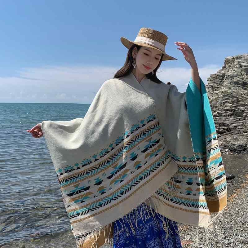 ショール レディース ストール ポンチョ風 大判 秋冬 あったか 民族風 幾何学模様 フリンジ 旅行 ブランケット ひざ掛け 羽織もの 防寒 冷房対策 春夏