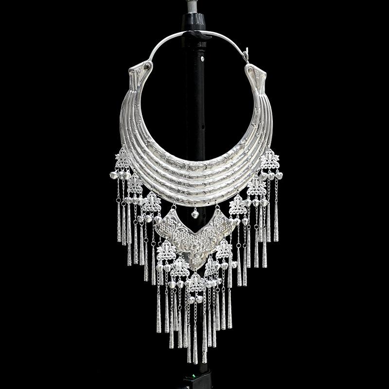 ネックレス レディース チョーカー 首飾り 銀メッキ合金 幾何学模様 エスニック レトロ ボヘミアン アクセサリー 飾り ギフト プレゼント