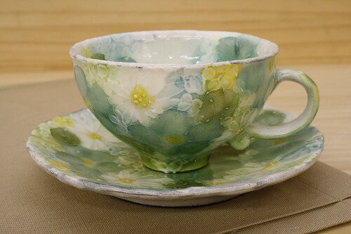 青彩花　コーヒー碗皿