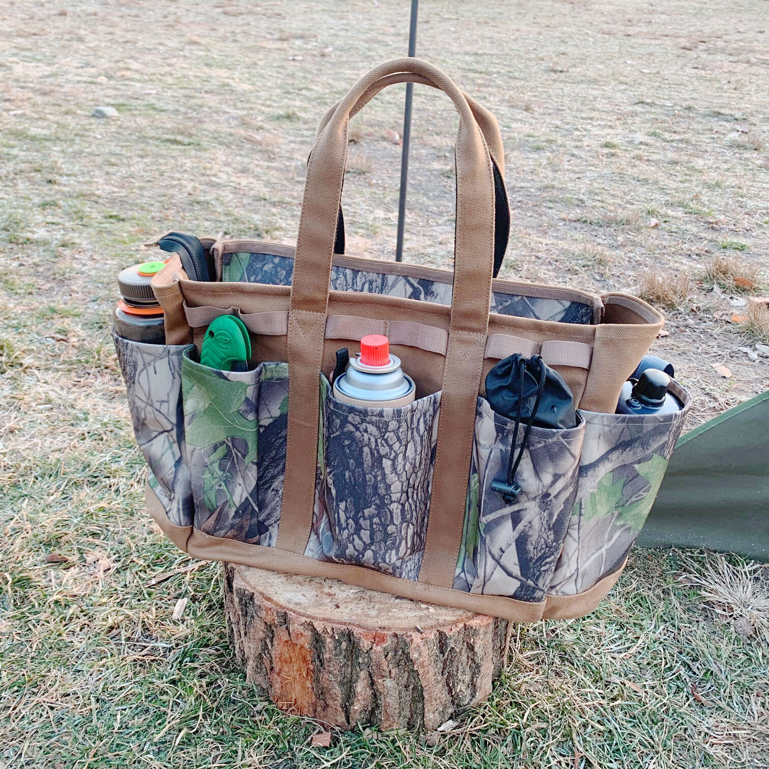 【最大44倍&10%OFFクーポン!!】Hanpty Deco ハンプティデコ CAMP VEGE BAG Real <strong>tree</strong> キャンプべジ バック リアルツリー 大型ポケット8個 プラスポケットギアコンテナ キャンプ収納 キャンプ用品 16L